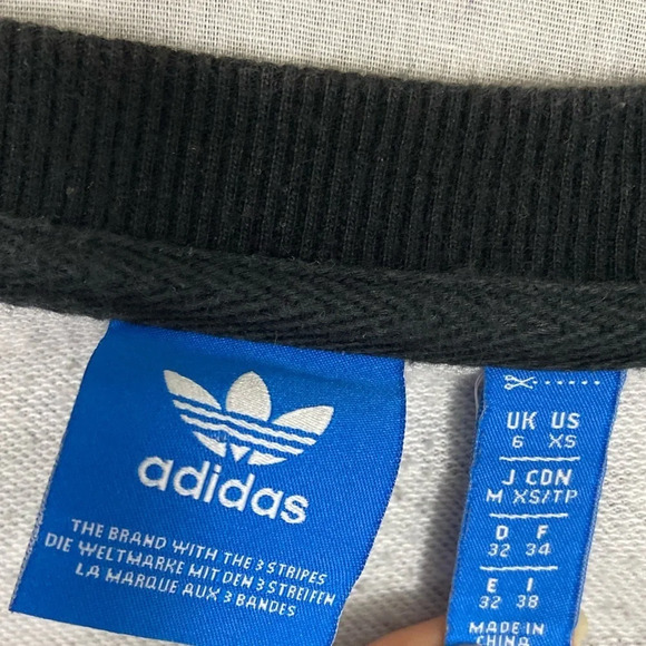 Farm Rio x Adidas Originals Pavao  Black white oversized sweatshirt Sz XS - Picture 8 of 11